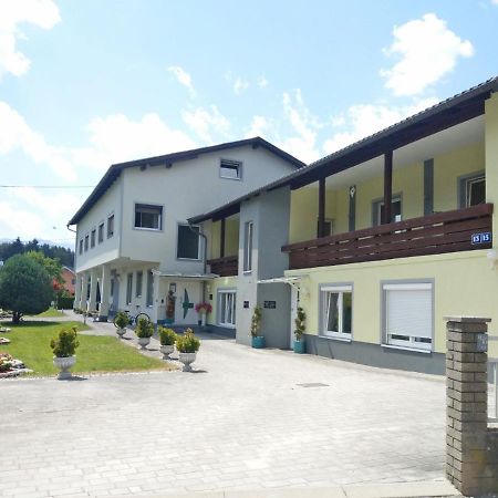 וילאך Alpenblick - Modernes Apartment In Ruhelage מראה חיצוני תמונה